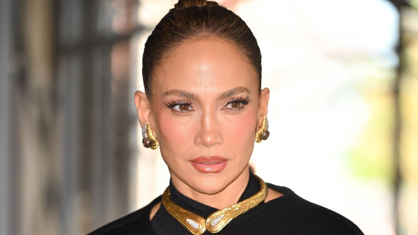 Jennifer Lopez’s Highlights Are Downright Chonky — See Photos